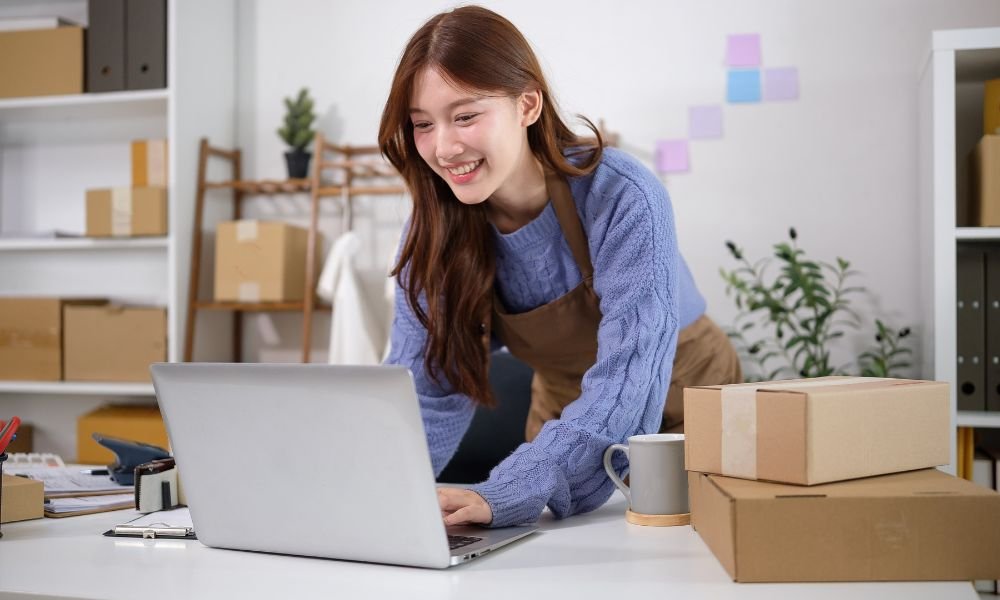 Shopify or Squarespace vs Custom Core PHP E-Commerce Website in India – Why Webzard is the Best Choice